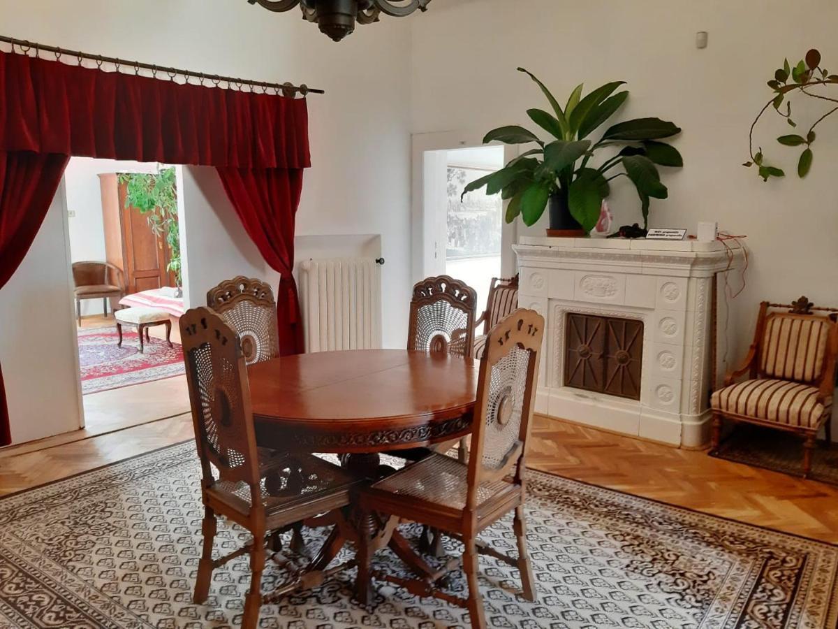 Rooms In Prague-Big+Comfy Εξωτερικό φωτογραφία