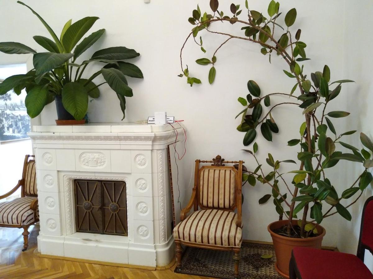 Rooms In Prague-Big+Comfy Εξωτερικό φωτογραφία