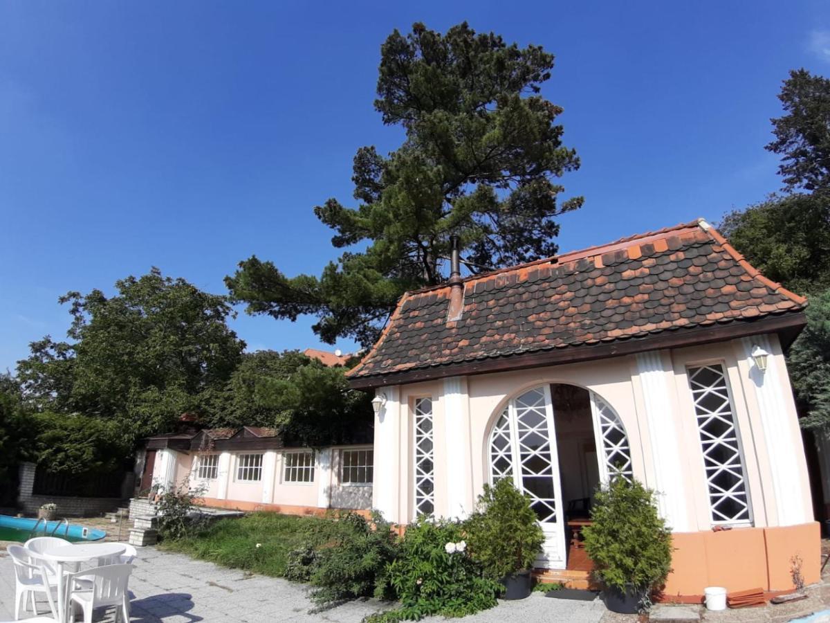 Rooms In Prague-Big+Comfy Εξωτερικό φωτογραφία